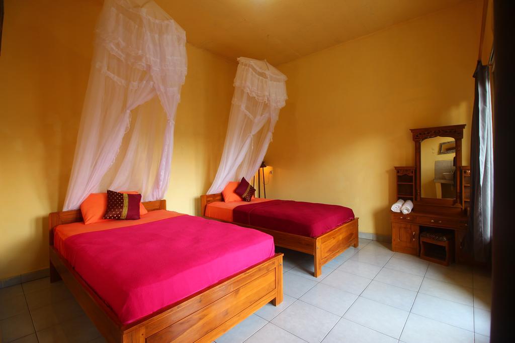 Edy Homestay Munduk Exteriör bild